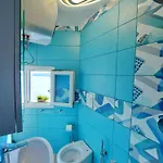 La Casa Azzurra * بروسيدا